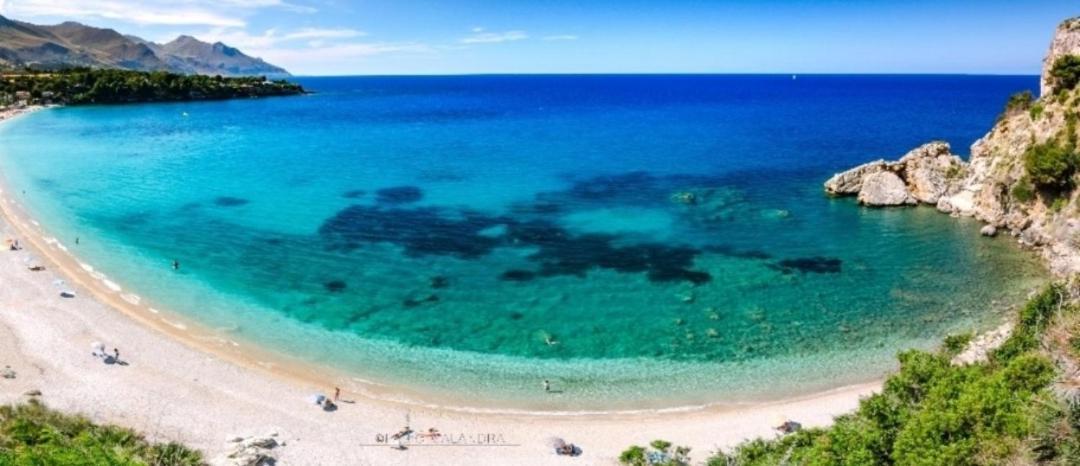 Вилла Casa Costantino Алкамо Экстерьер фото
